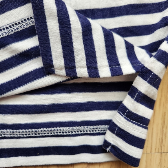 Vintage LEVI'S top, navy blue, red white stripes. Size L. Crew Neck Tshirt - Picture 5 of 5